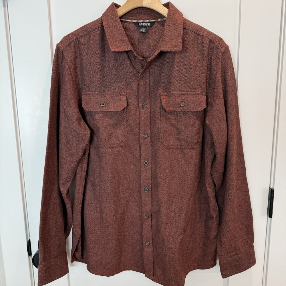 Sherpa Adventure Gear Men's L Herringbone Shirt Rust Brown Recycled Cotton